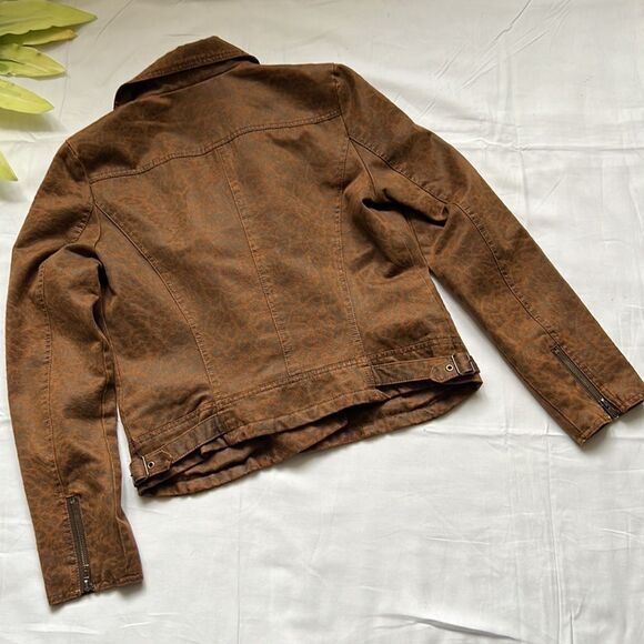 ⭐️KUT From The Kloth Moto Jacket Faux Nubuck⭐️ - Picture 9 of 12